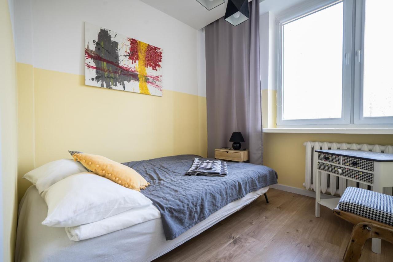 Sloneczny I Cichy Apartament Przy Starym Miescie Varşovia Exterior foto